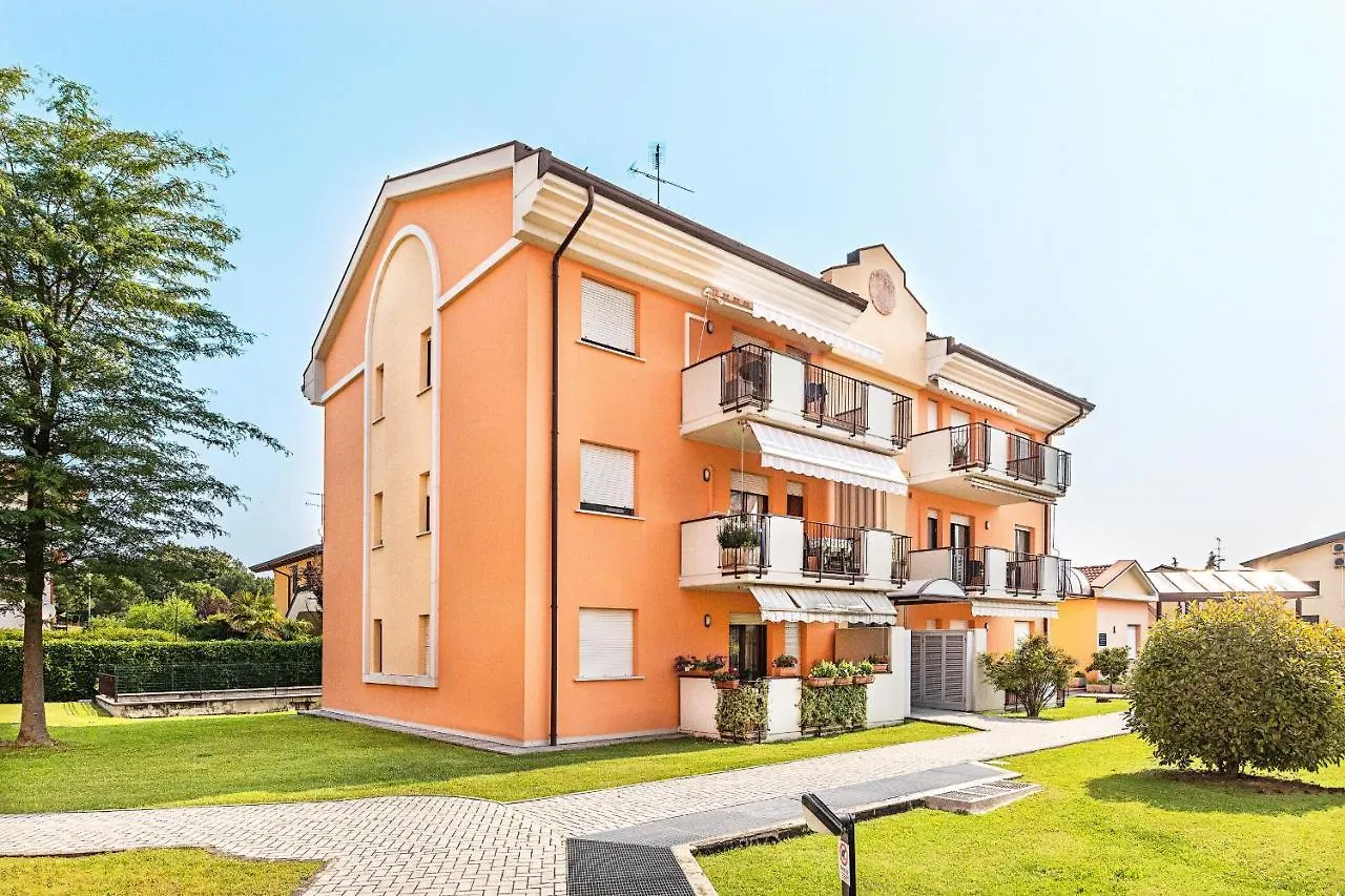 Appartamento Le Primule F6 con piscina by Wonderful Italy Sirmione 0*,