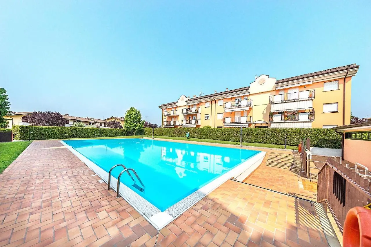 Le Primule F6 Con Piscina By Wonderful Italy Διαμέρισμα Σιρμιόνε
